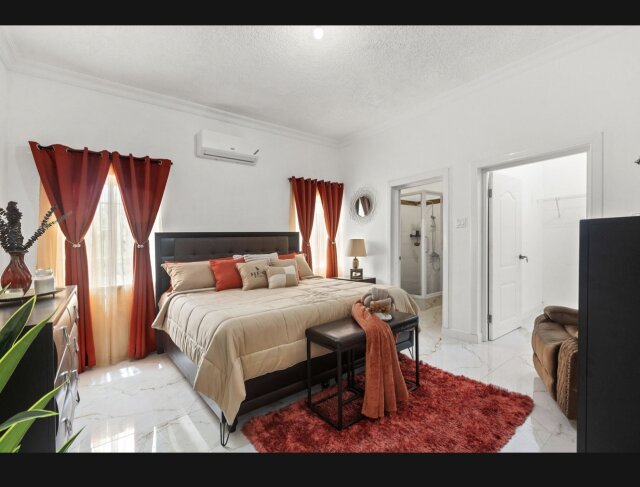 2 Bedroom 2 Bathroom