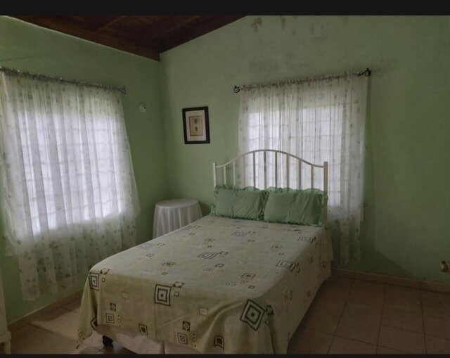 2 Bedroom House For Rent In IrishTown
